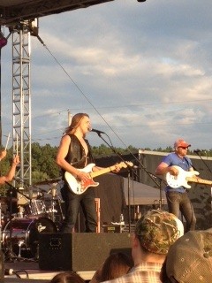 JJ Lawhorn entertaining the Jefferson County, TN Fair